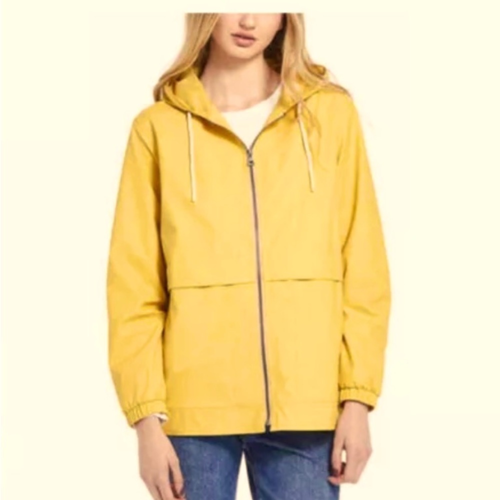 WEATHERPROOF YELLOW RAINCOAT